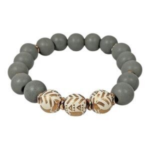 NWT Periwinkle By Barlow Beaded Stretch Bracelet